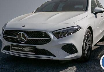 Mercedes-Benz A 180 9.191 km 28.875 &euro; Oberhausen 46149