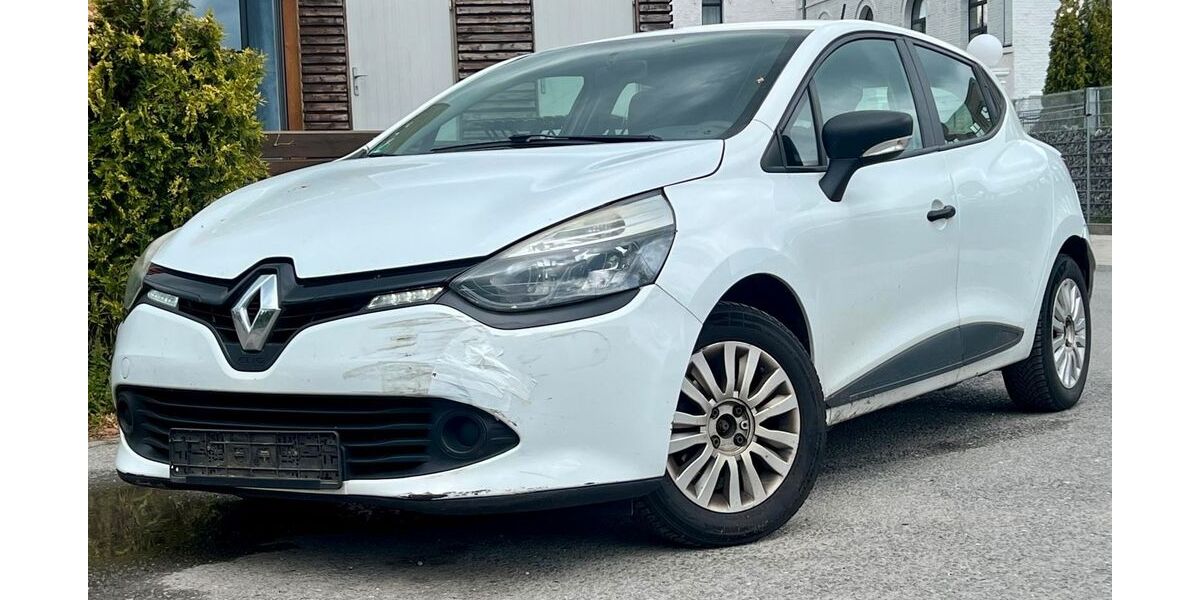 Renault Clio 246.609 km 2.900 &euro; Gelsenkirchen 45884