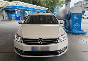 VW Passat 185.700 km 8.799 &euro; Gelsenkirchen 45894
