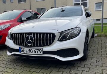 Mercedes-Benz 220 118.000 km 5.449 &euro; Gelsenkirchen 45889