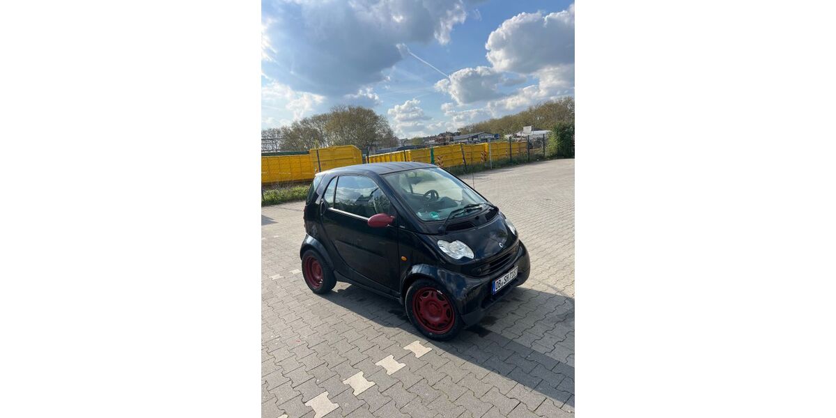 Smart ForTwo 140.000 km 2.500 &euro; Gelsenkirchen 45888