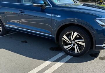 VW Touareg 105.000 km 37.450 &euro; Gelsenkirchen 45881