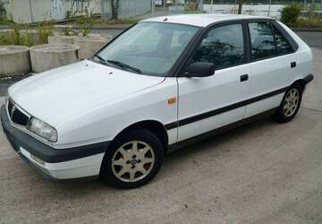 Lancia Delta 80.000 km 2.490 &euro; Dortmund, Stadt 44147