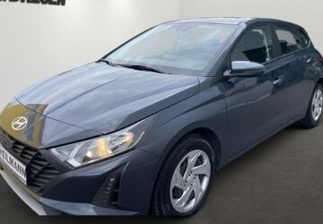 Hyundai i20 22.697 km 15.950 &euro; Gelsenkirchen 45891